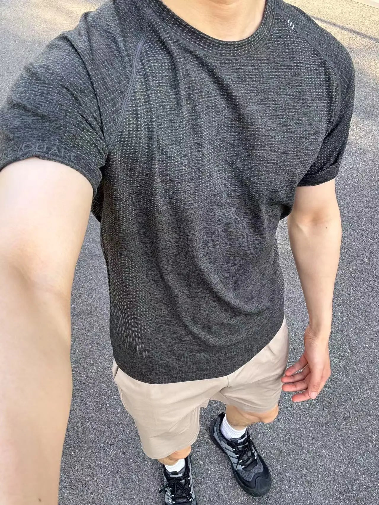 SST01 Seamless Sports Short Top