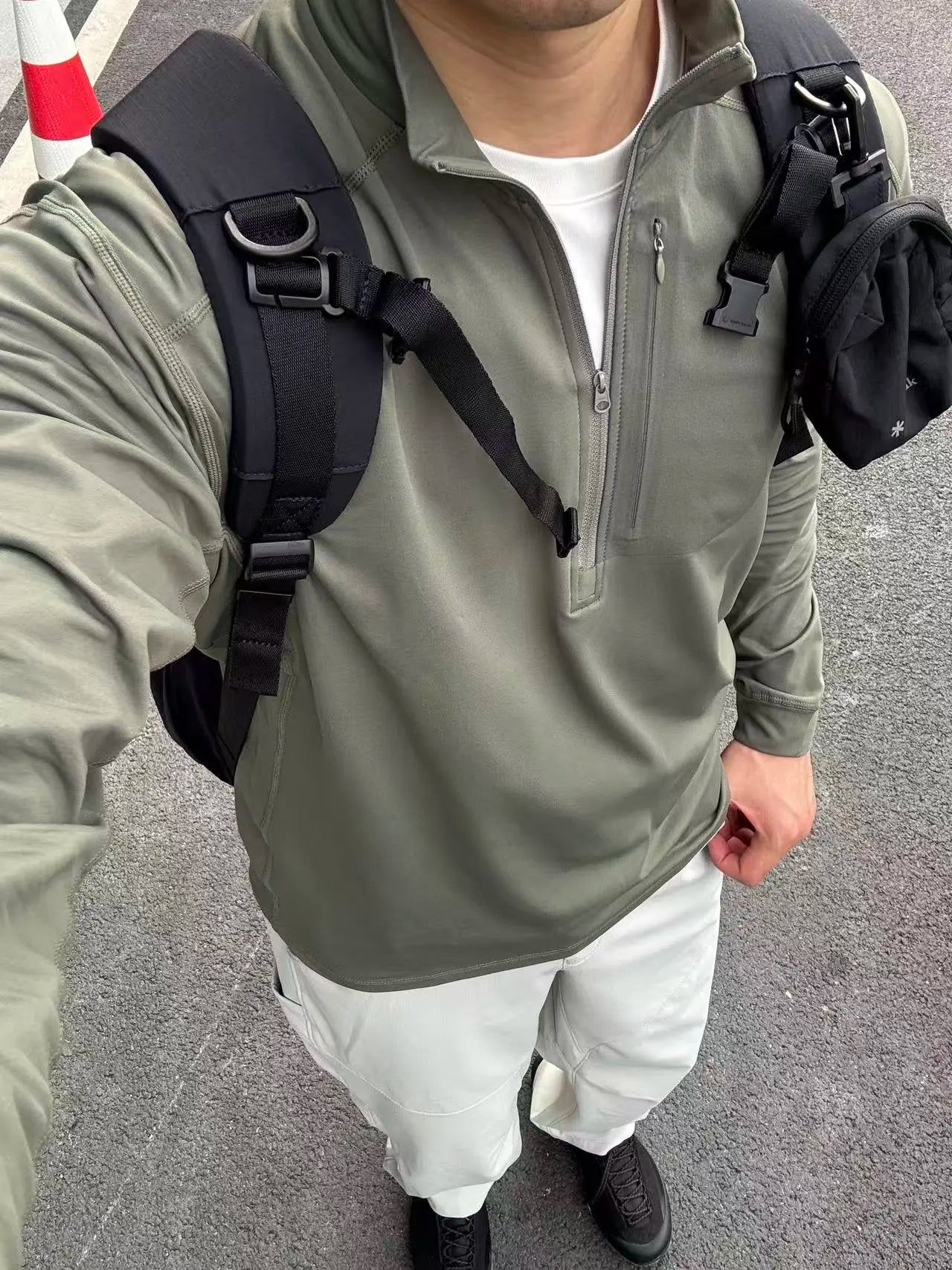 LT03 Warm Breath Half-zip Sweatshirt