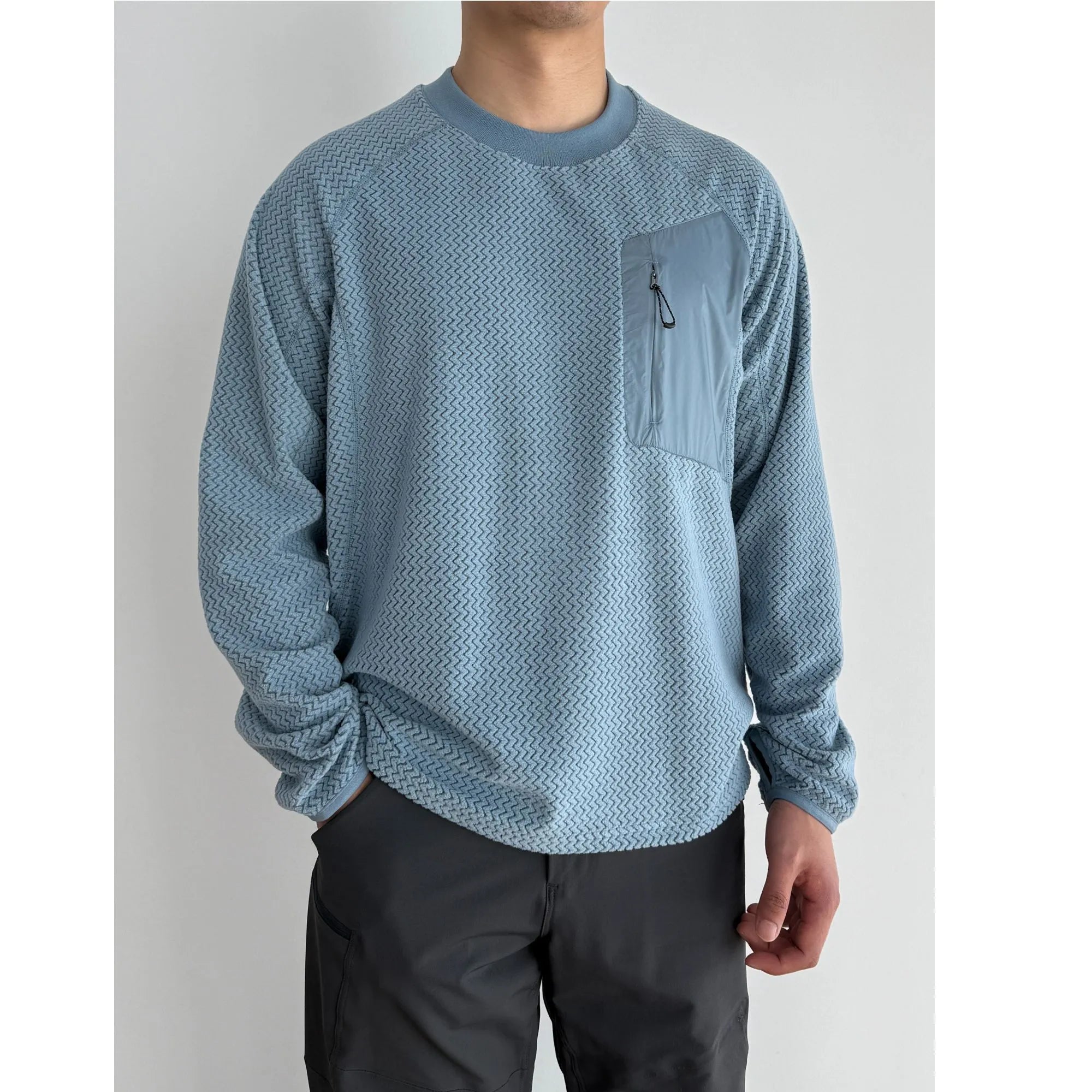 LT04 WaveFleece Sweater