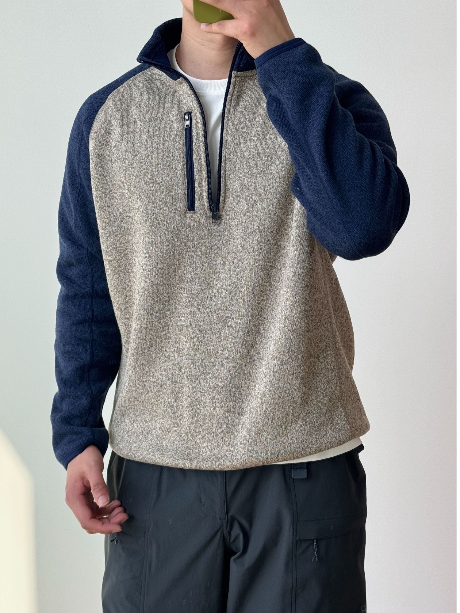 LT02 Raglan Knitted Fleece