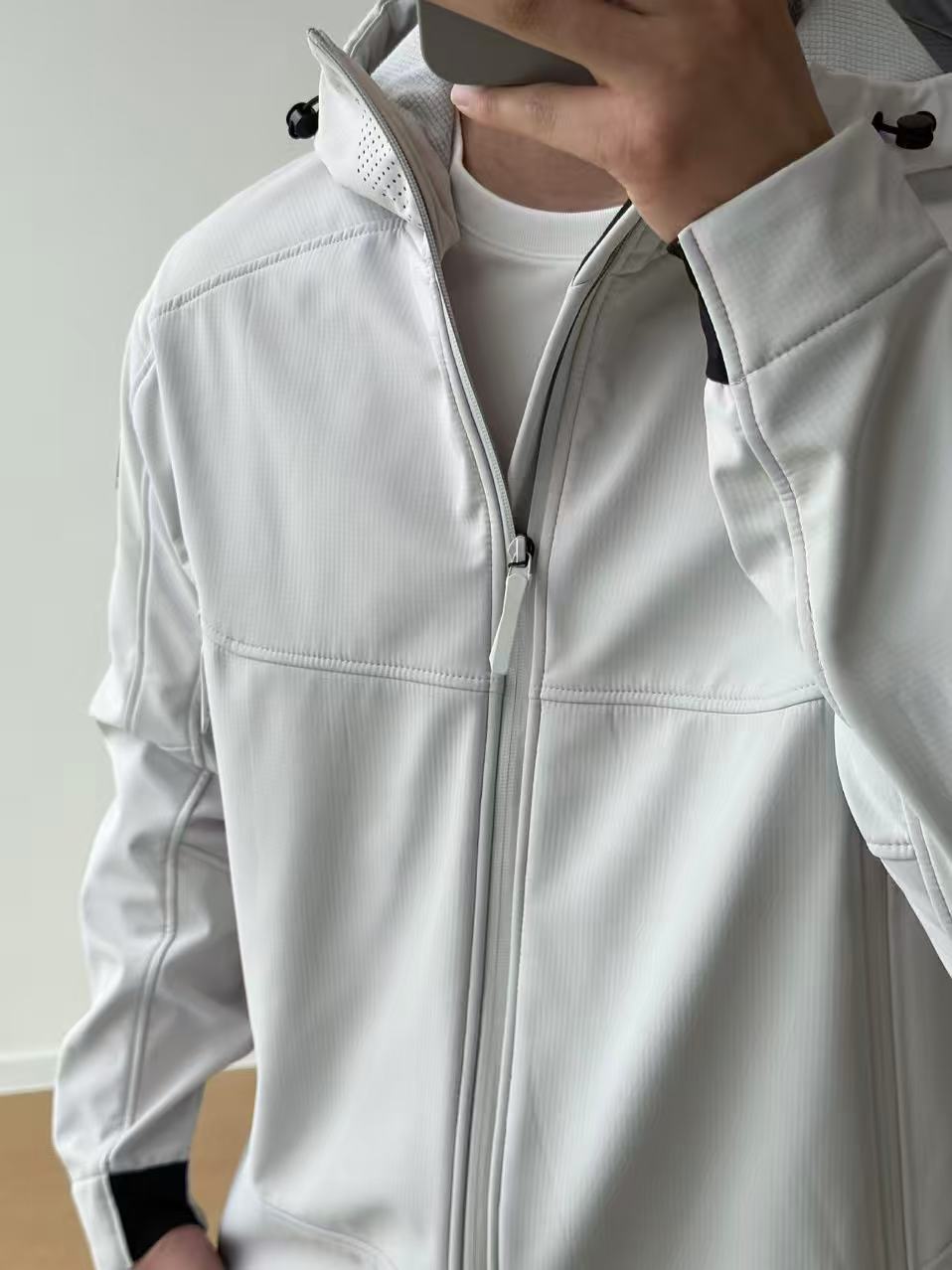 OJ04 Rain Breaker Jacket