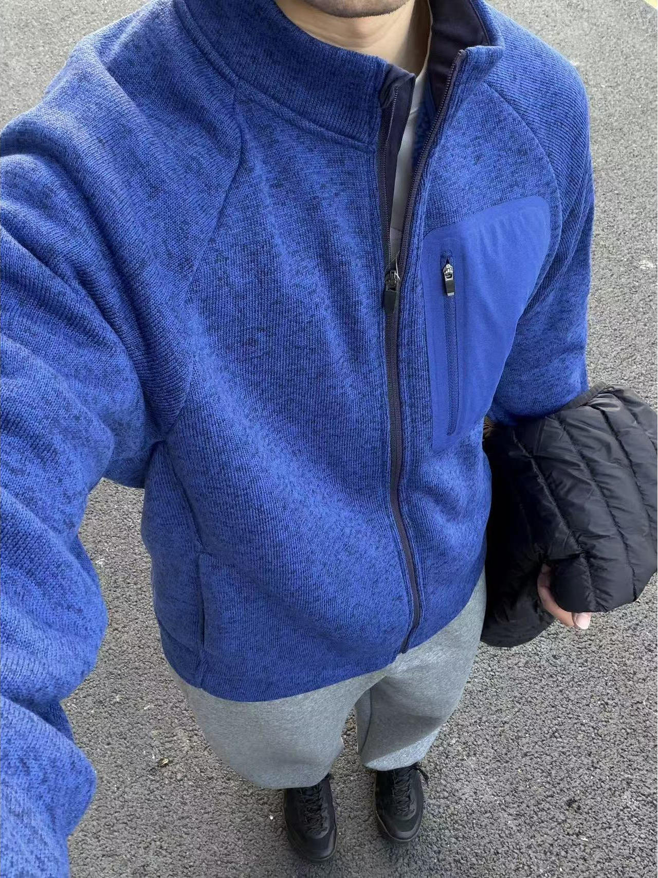 OJ07 Minimalistic Fleece