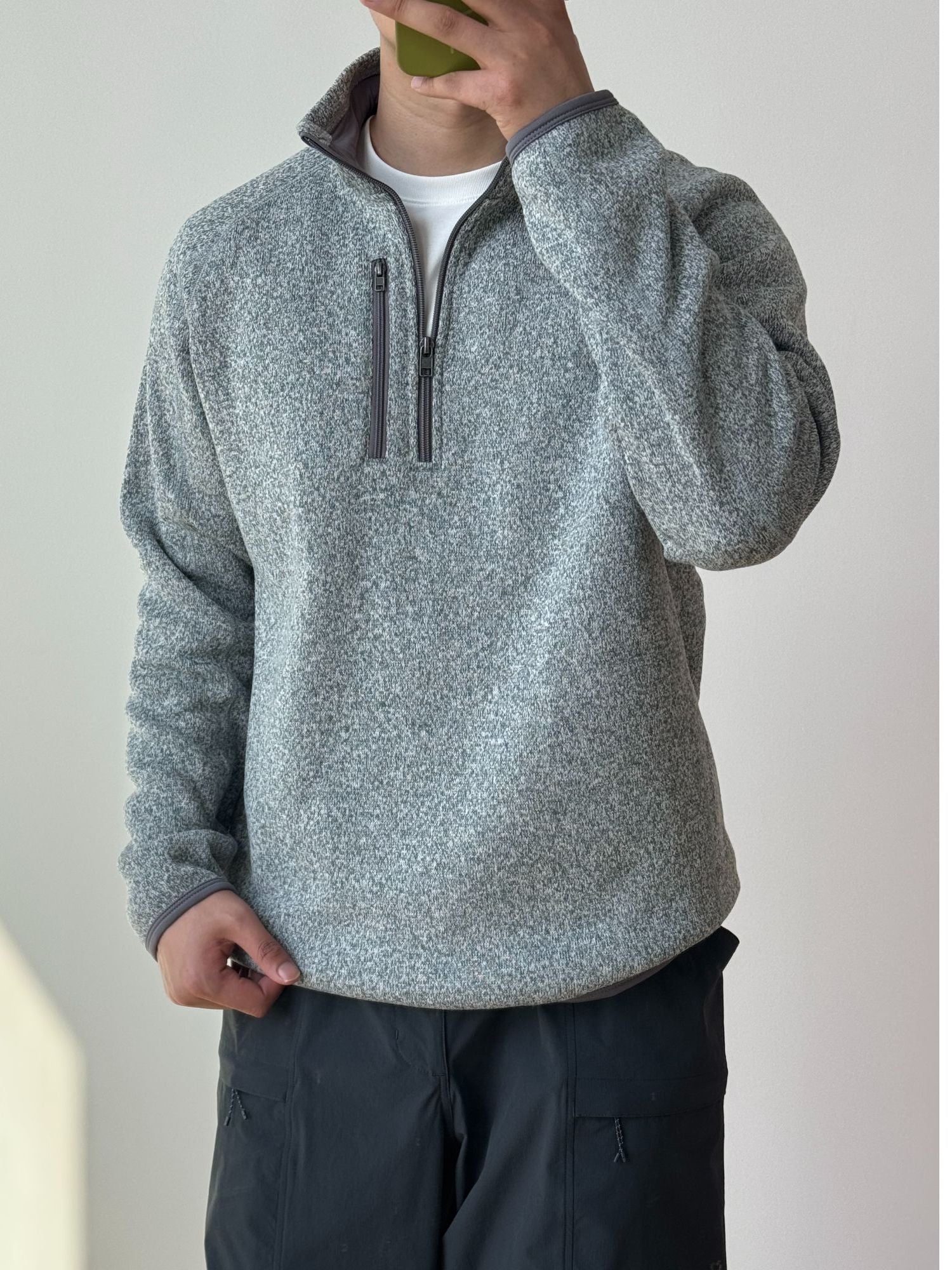 LT02 Raglan Knitted Fleece